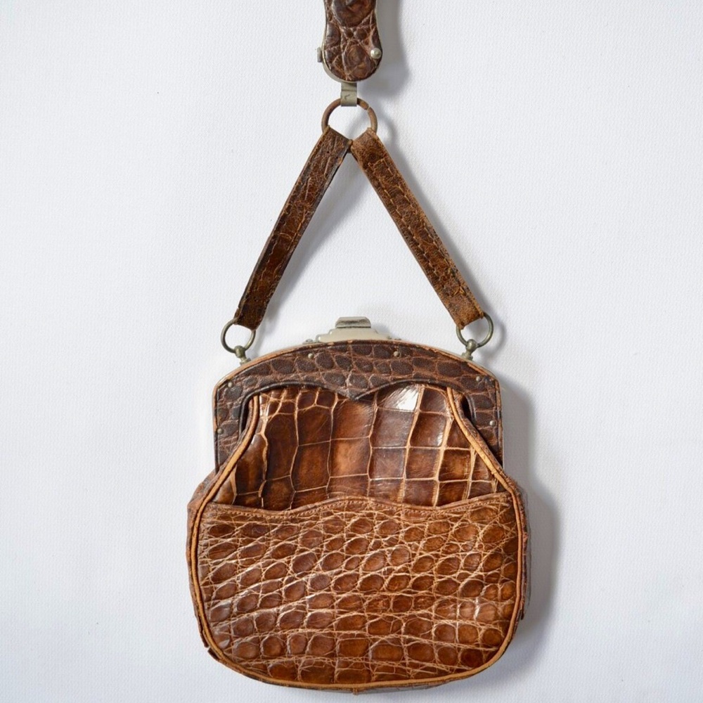 1900s Alligator Clutch